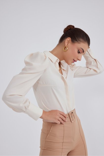 Gepolstertes klassisches Hemd - Beige