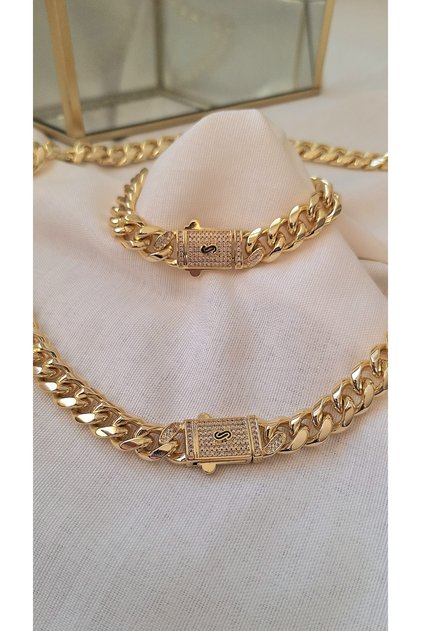 VİP SERİ 14 K ALTIN KAPLAMA ÇELİK GURMET SET