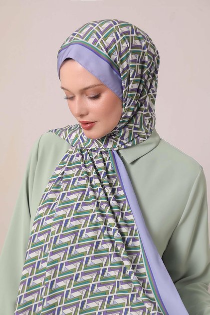 Lilac Zigzag Pattern Club Shawl