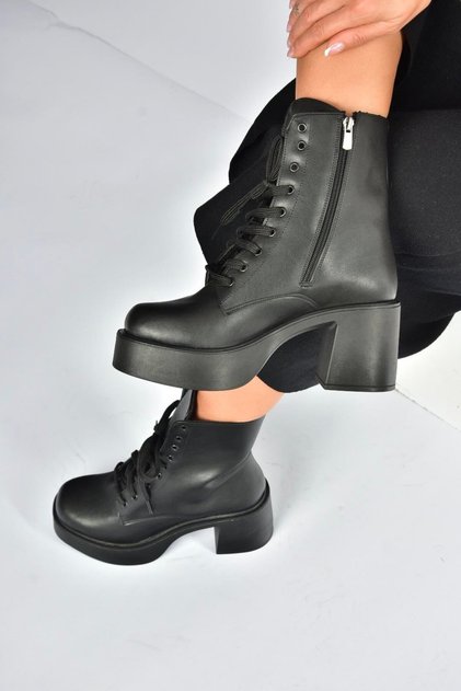 V726681509 Black Thick Heeled Lace-Up Women's Boots