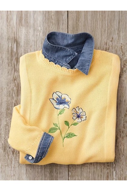 Plus Size Embroidered Flower Textured Knit Sweater