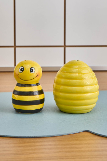 Bee Salt and Pepper Shakers Yellow