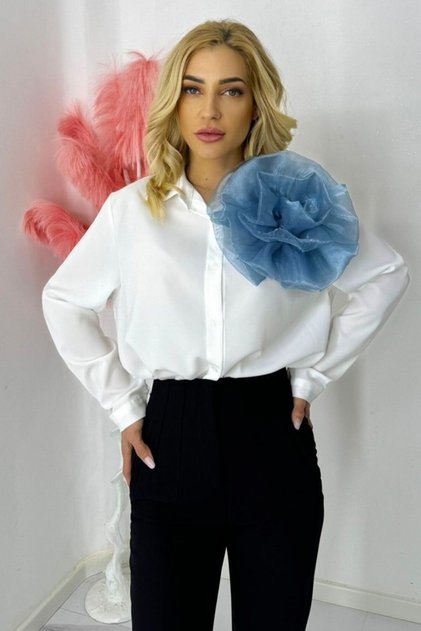 Camasa office Alizee, cu accesoriu floral din organza, AlbBleu