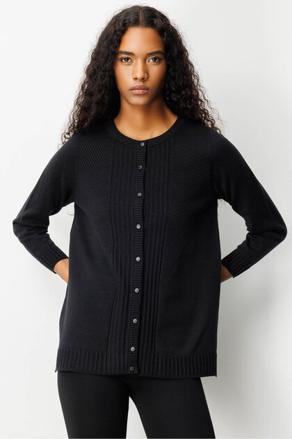 Women's Crew Neck Long Striped Cardigan Black