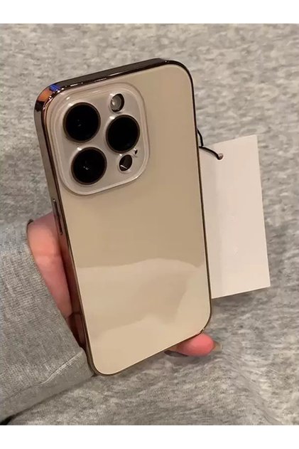 iPhone 16 Pro Max (2024) Çöl Renginde Yanları Parlak Arkası Mat Yüzey Cam Koruyucu Telefon Kılıfı