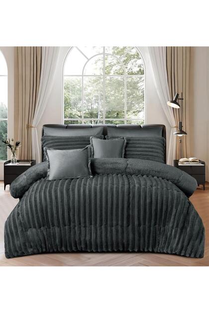 Winter velvet striped bedspread with elegant and engraved designs for two people, 7 pieces