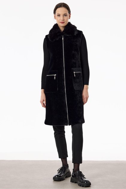 Vest with Pockets and Front Zipper Black