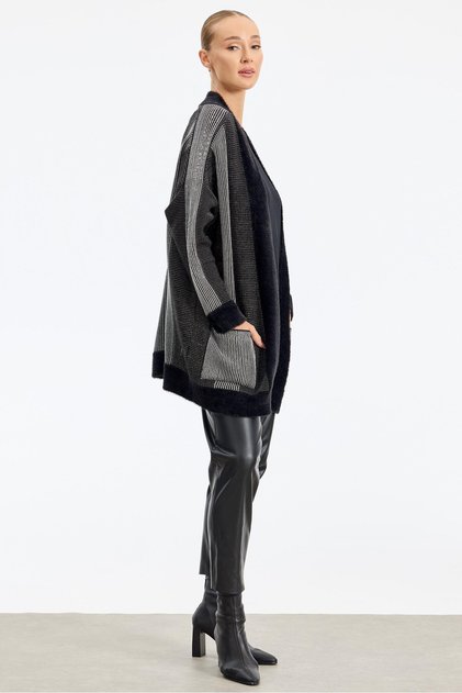 Sim Ip Detailed Knitwear Cardigan Black-Silver