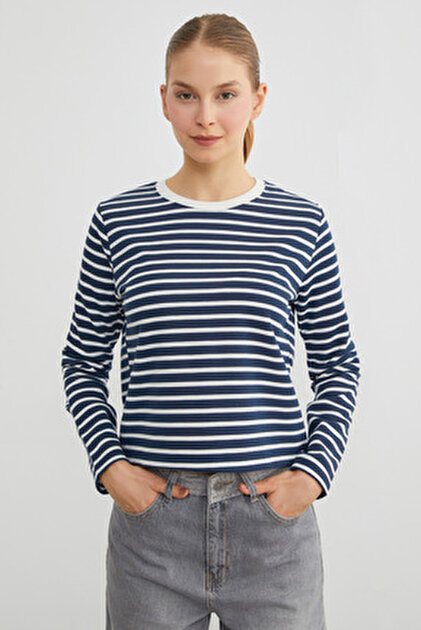 Defacto %100 Pamuk %100 Pamuk Loose Fıt Çizgili Sweatshirt