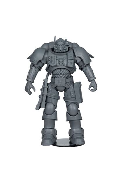 Figurină Warhammer 40,000 Locotenent în Armură Phobos Ultramarines 18cm
