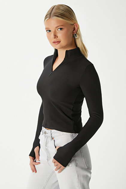 Slim Fit Ribbed Black Blouse with Half Zipper