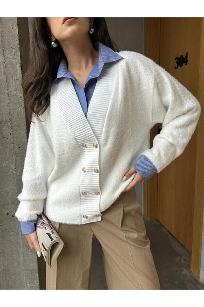 Women's Ecru Gold Buttoned Cardigan Plush Textured 114