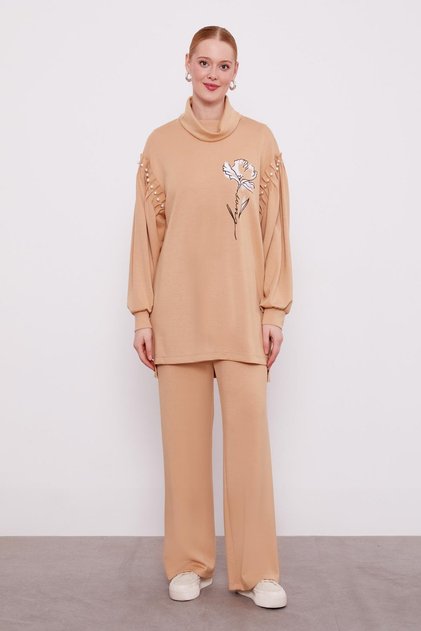 Dark Beige Pearl Sleeve Detailed Sports Set