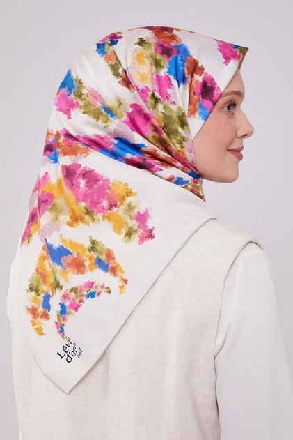 Ecru Batik Trend Twill Scarf