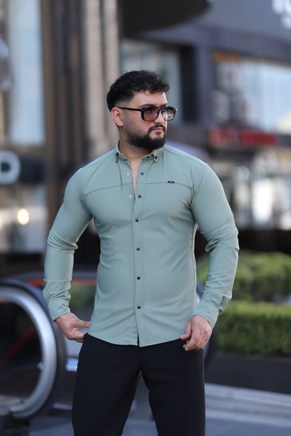 Slim Fit Long-Sleeve Classic-Collar Buttoned Shirt - Chic & Daily Outfit