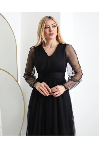 Women's Black Lined Tulle Dress