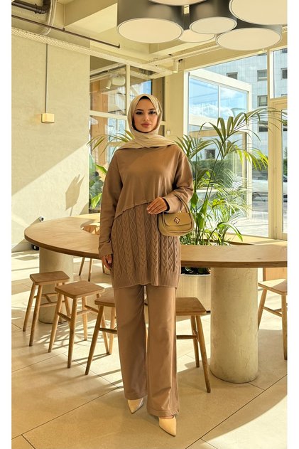 Cross Hair Braided Knitwear Set