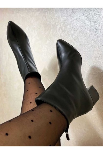 Women's Black Casual Comfortable Zippered Heeled Shoes