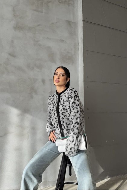 Leopard Patterned Crew Neck Knitwear Cardigan Aw25Hi0040
