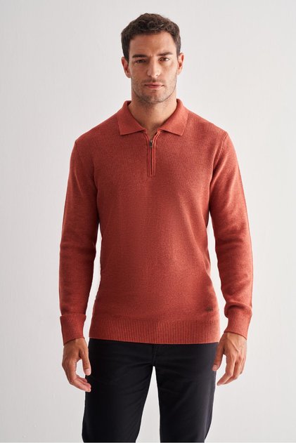 Red Zippered Polo Collar Long Sleeve Pocketless Comfort Fit Casual Cotton Knitwear Sweater 1012255202