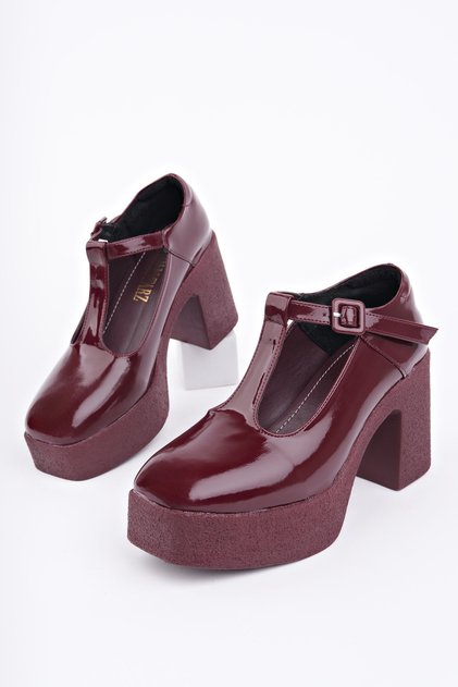SMR-3261 Block Heel Belted Loafer