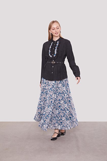 Black Belt Detailed Pleated Skirt Suit