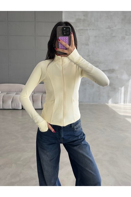 Butik Shopik Kadın Parmak Geçirmeli Fermuarlı Spor Ceket
