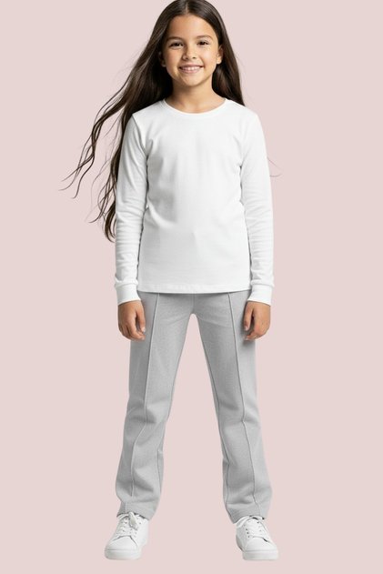 School and Casual Combination: Girls' Long-Sleeved T-Shirt and Pipe-Leg Sweatpants