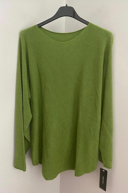 Women's Pistachio Green Plain Pattern Crew Neck Long Sleeve Knitwear Blouse Sweater