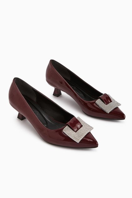 Lini Burgundy Patent Leather Buckle Short Heeled Women's Shoes