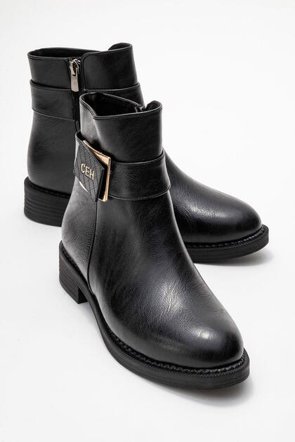 Yan Aksesuar Buckled Women's Boots Black Leather