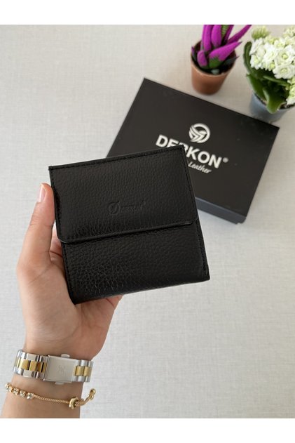 Genuine Leather Juno Model Women's Wallet in a Size That Will Fit in Any Bag