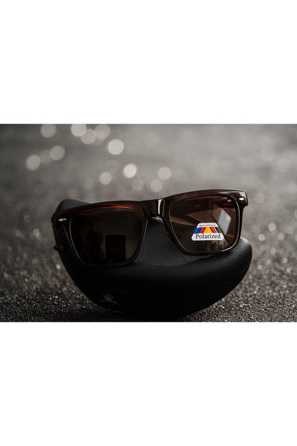 Popular Sunglasses with Polarized Glass Protection