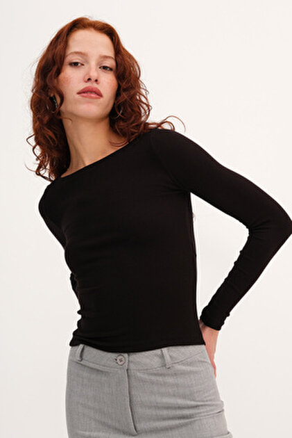 【kozu*】トップス ZW COLLECTIONミディ丈ケープスカート - ブラック | ZARA Japan / 日本