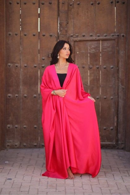 (Dove) Abaya – Berry