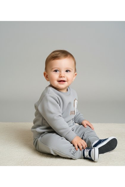3 Thread Raised Embroidery Farm House Printed Gray Baby Sweatshirt and Sweatpants 2-Piece Set