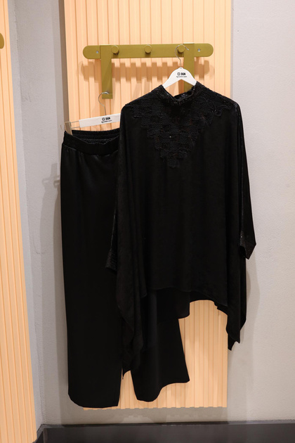 My 312 25S1402 Women's Sequined Cape Suit