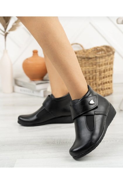 Orthopedic Black Velcro Mother Boots Waterproof