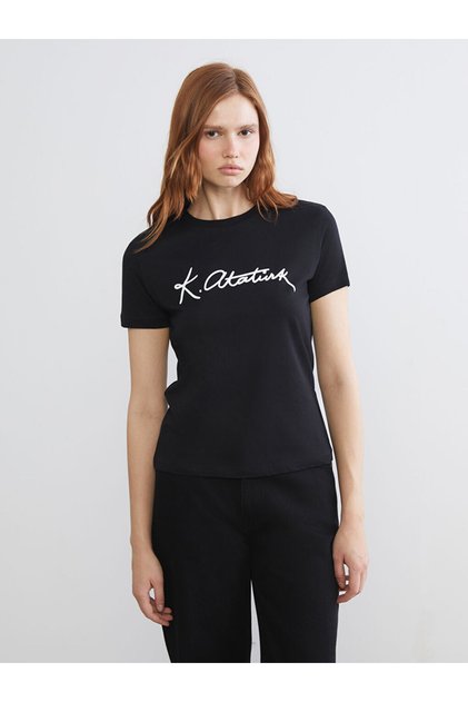 Black Crew Neck Ataturk Themed Women's T-Shirt