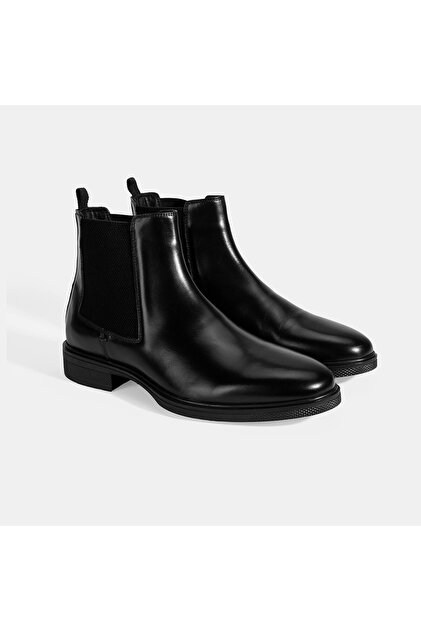 Men's Black Leather Boots with Rubber Detail
