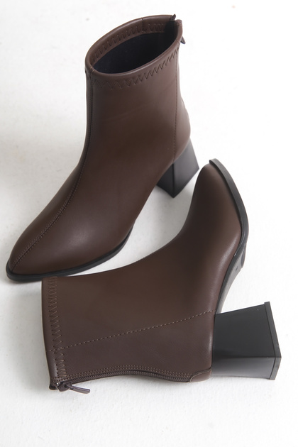 Women's Brown Stretch Faux Leather Zippered Pointed Toe 6 cm Heeled Orthopedic Winter Boots