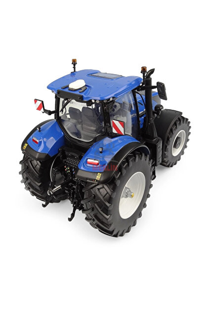 UNİVERSAL HOBİES 1/32 NEW HOLLAND T7.300 'Auto Command'' Traktör