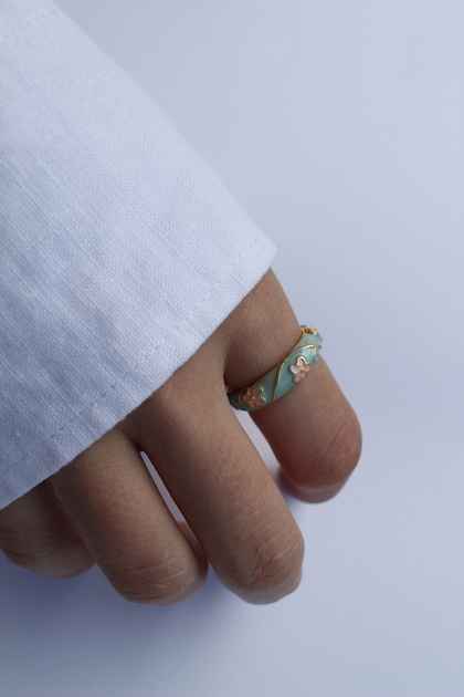 Vintage Flower Motif Colored Enamel Ring