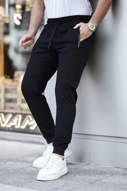 New Season Knee-Length Sweatpants with Print and Zipper Detail on the Cuffs, Black
