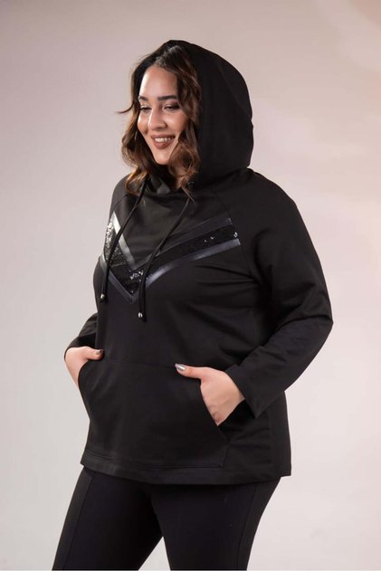 1211097 Women's Plus Size Sequin Front Sweatshirt Black