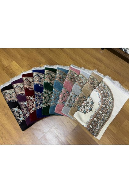 Luxury Chenille Prayer Rug Oval Mihrap Patterned Fringed Quality Woven Soft Texture Stylish Durable