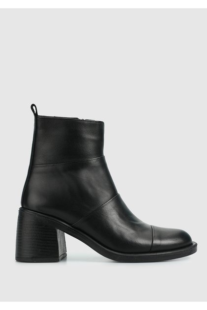 Black Leather Women's Boots