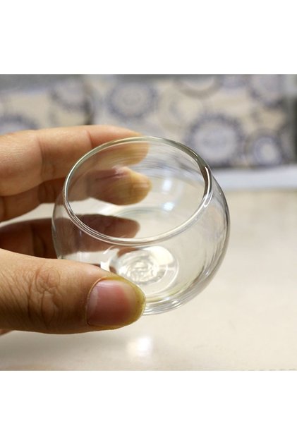 كرتون كاسات حلى شفاف صغيرة الحجم 6*6 سم 144 حبه