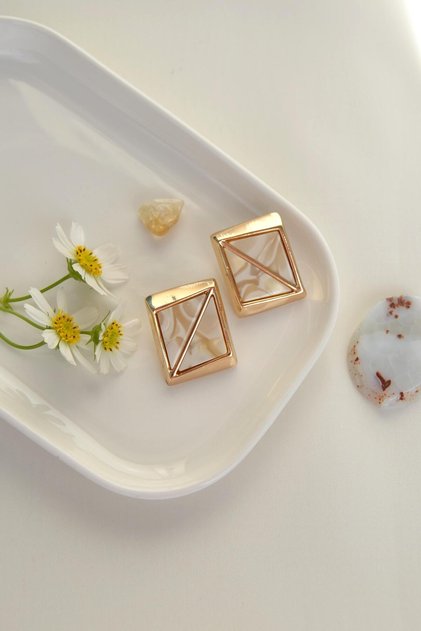 Modern Square Earrings – Gold and Cream Colored Vintage Earrings
