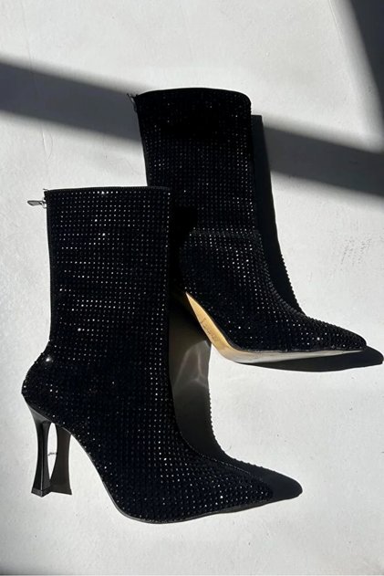 Cizme damă cu toc și fermoar, cu pietre, stil glam, negre, pentru ținute de seară și zilnice